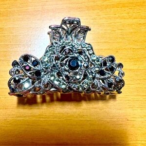 NEW Black Bejeweled Rhinestones Sparkle Metal Hair Claw Accessories